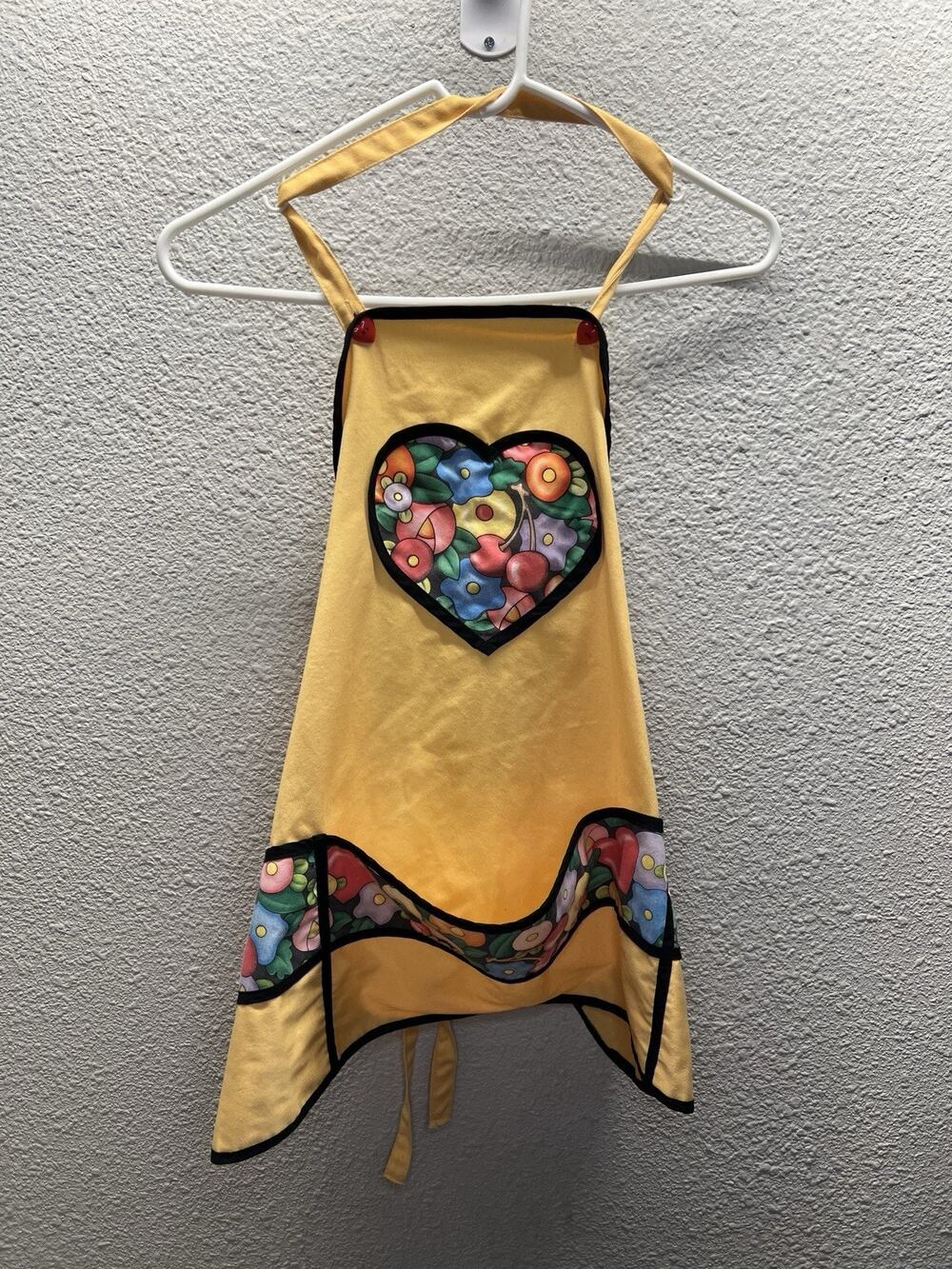 Childrens Yellow Heart Apron Floral Pocket Handmade Cooking Craft Apron